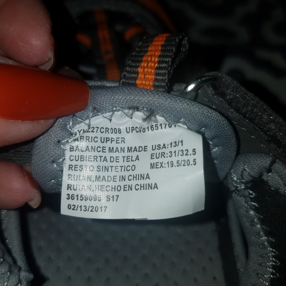 🍁 Newtz Boys beach sandals NWOT - Picture 5 of 5